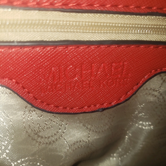 Michael Kors Saffiano Leather Large Tote Bag Like NEW - Picture 6 of 11